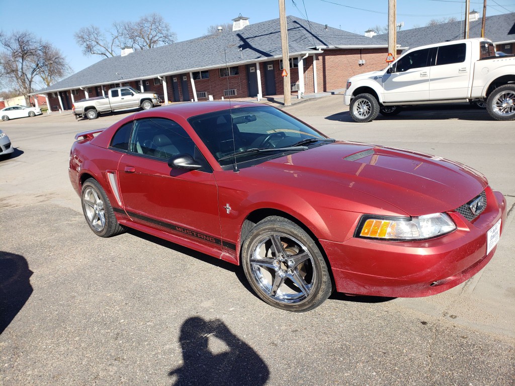 2002 Ford Mustang Image 2