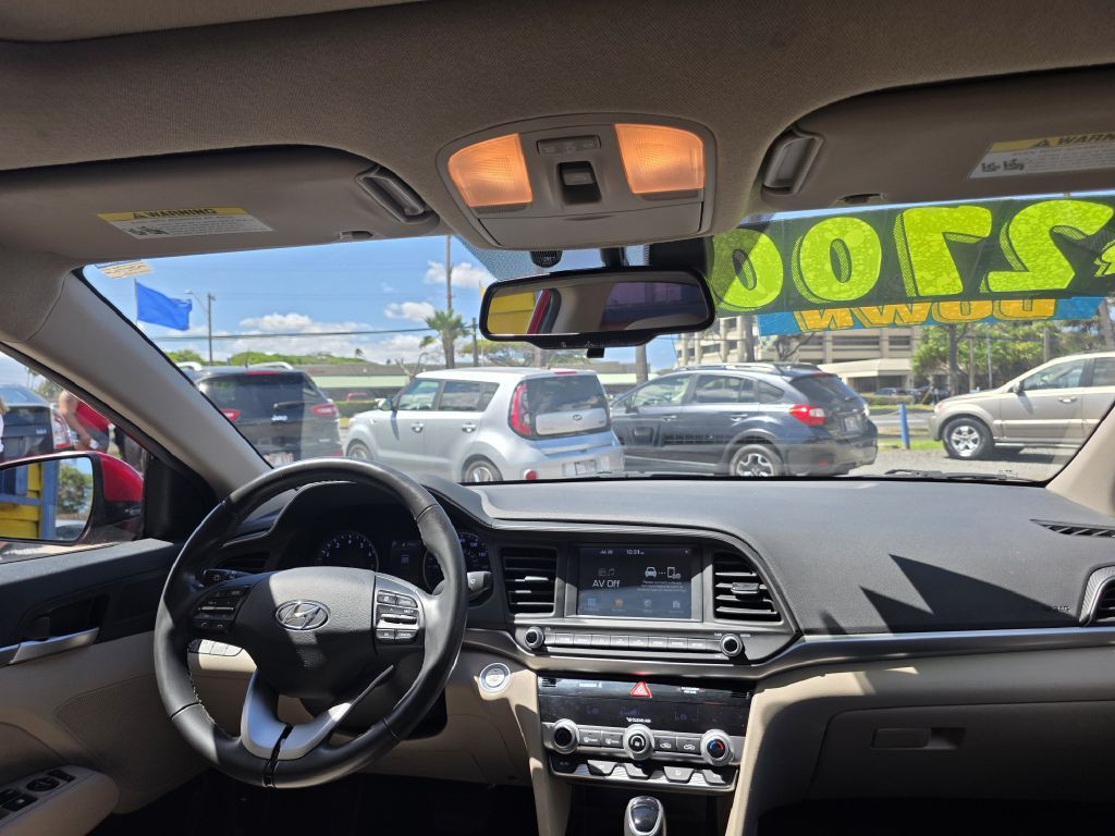2020 Hyundai Elantra Image 4