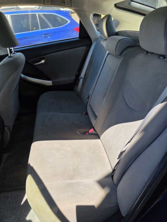 2013 Toyota Prius Image 3