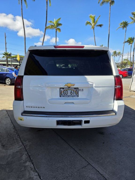 2015 Chevrolet Suburban Image 6
