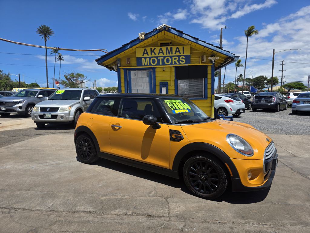 2015 MINI Cooper Image 1
