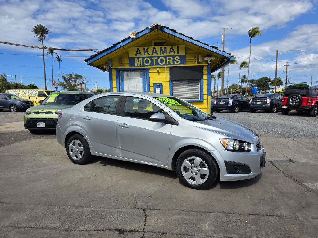 2016 Chevrolet Sonic Image 1