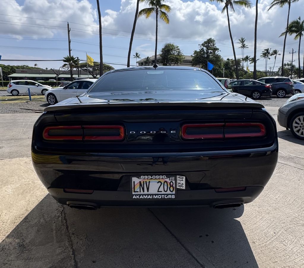 2015 Dodge Challenger Image 5