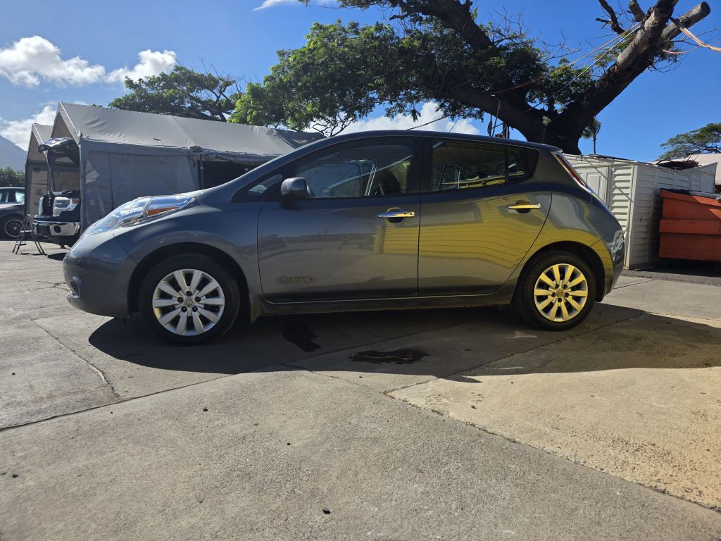 2017 Nissan Leaf Image 7