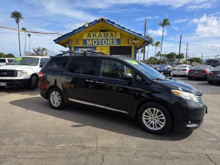Image for 2013 Toyota Sienna XLE ID: 6899486
