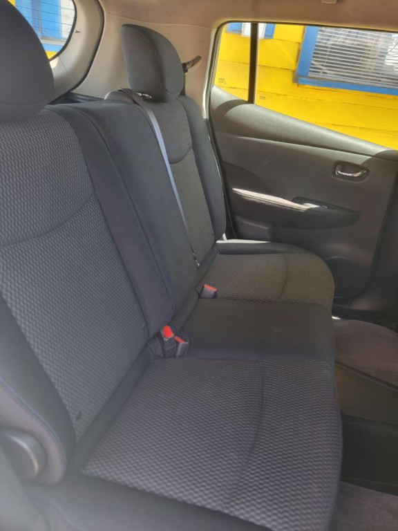 2015 Nissan Leaf Image 3