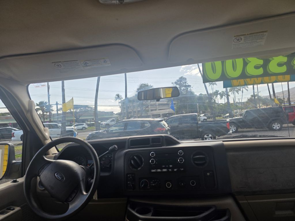 2009 Ford Econoline Image 4