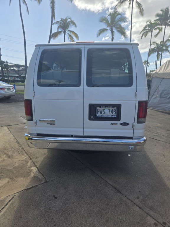 2009 Ford Econoline Image 5