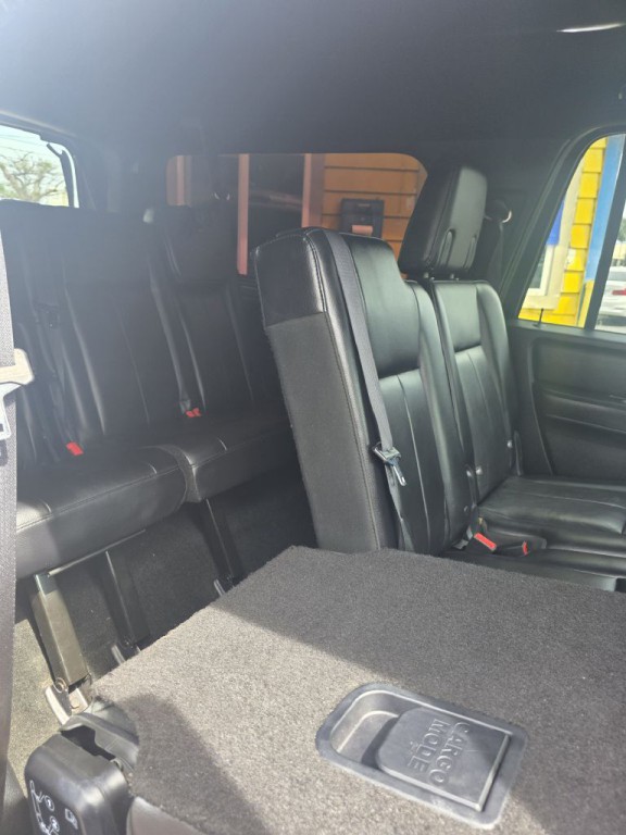 2016 Ford Expedition Image 3