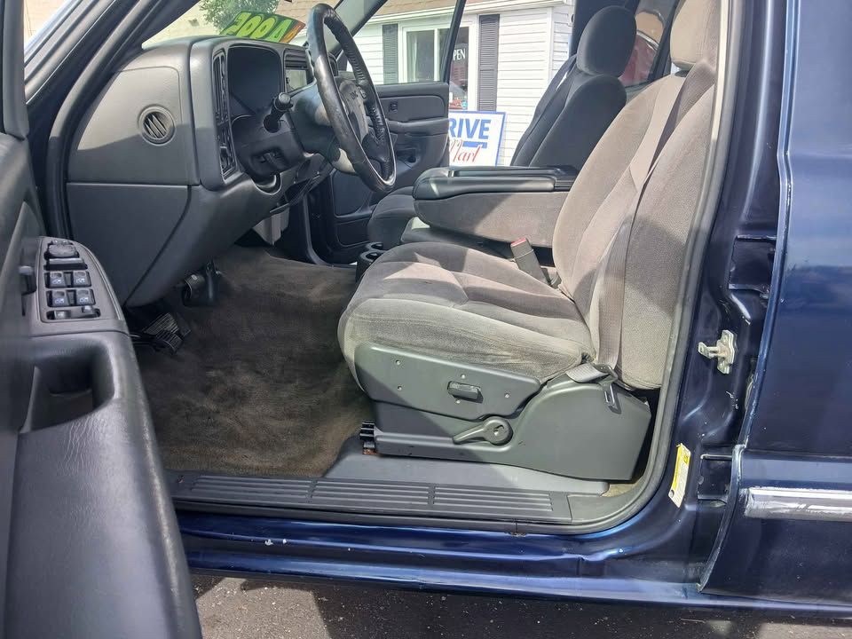 2006 GMC Sierra Image 9