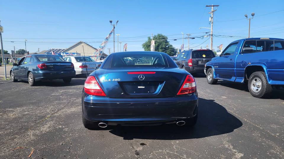 2007 Mercedes-Benz SLK-Class Image 4