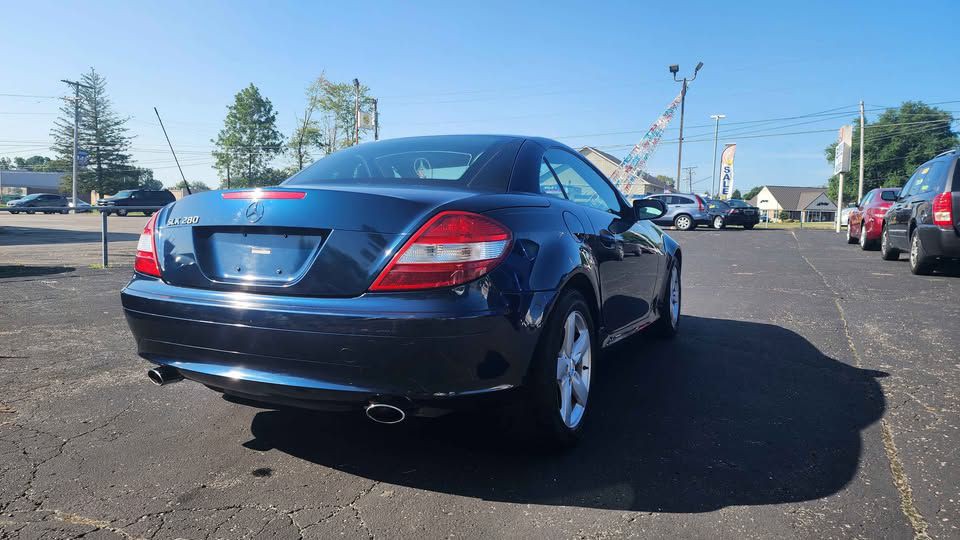 2007 Mercedes-Benz SLK-Class Image 5