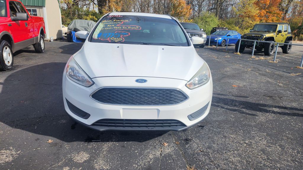 2016 Ford Focus Image 1