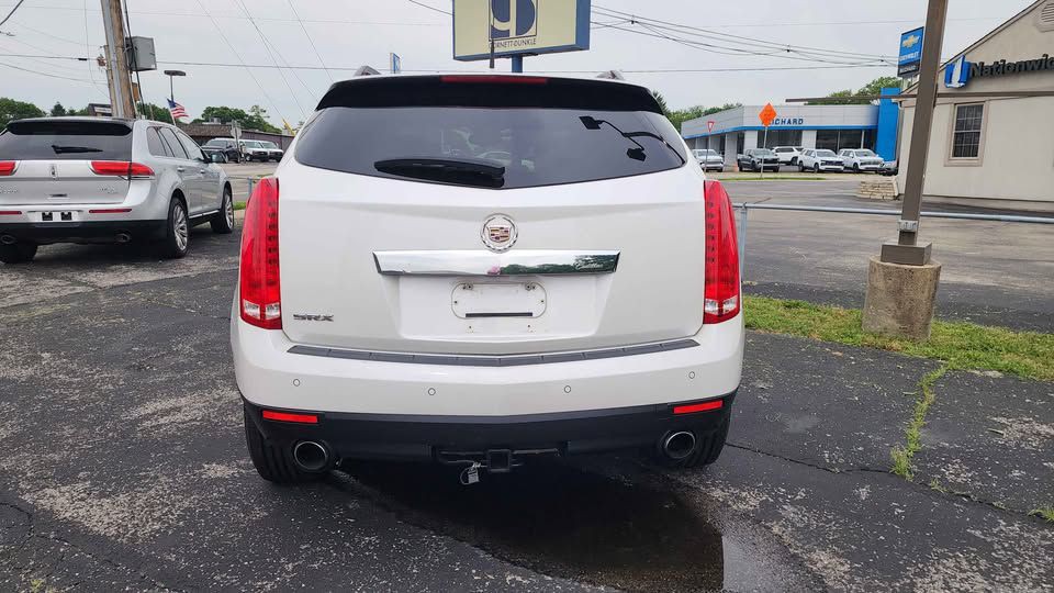 2010 Cadillac SRX Image 3