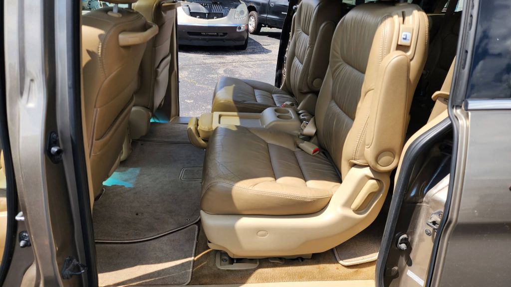 2008 Honda Odyssey Image 10