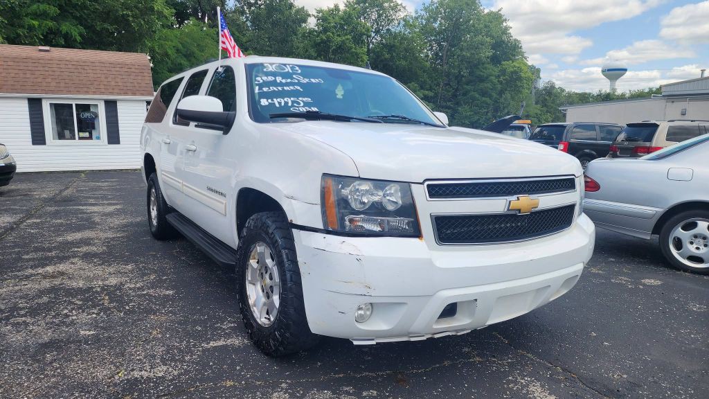 2013 Chevrolet Suburban Image 8