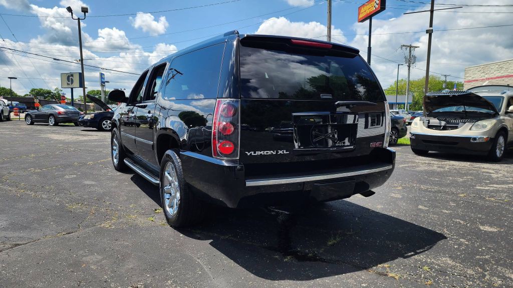 2013 GMC Yukon Image 4