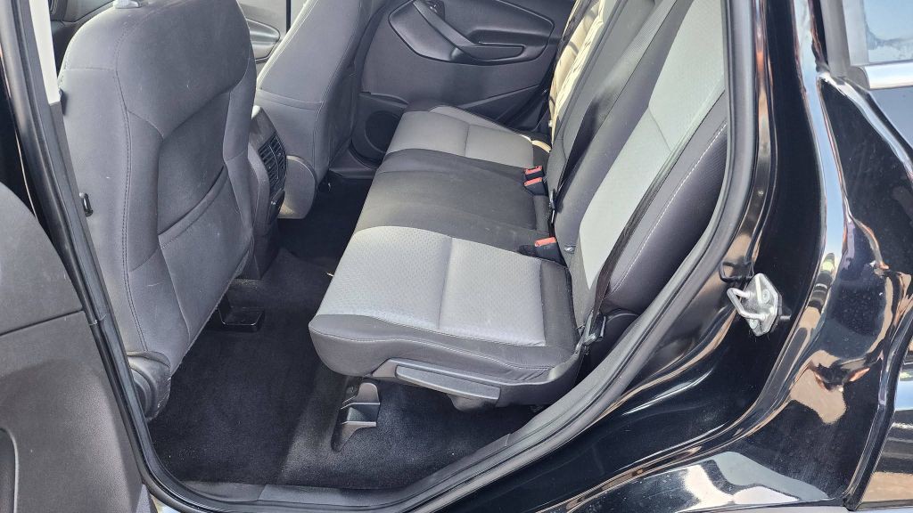 2017 Ford Escape Image 9