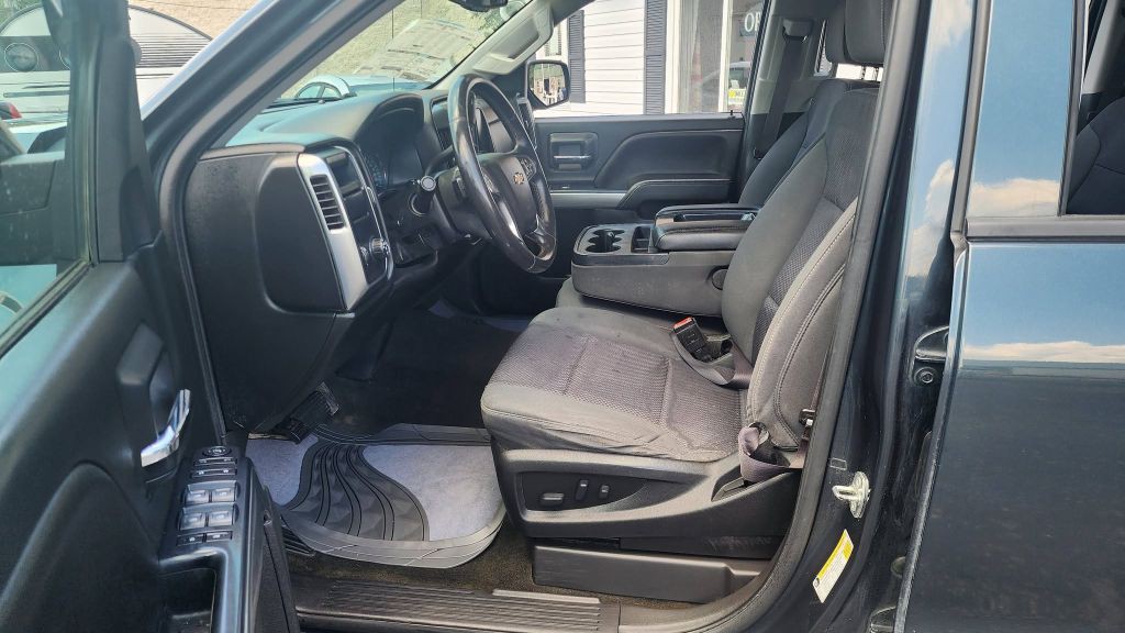 2017 Chevrolet Silverado 1500 Image 9