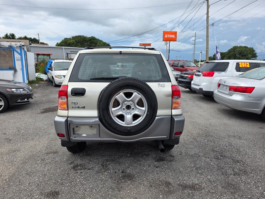 2002 Toyota Rav4 Image 7