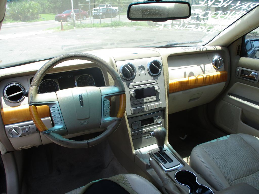 2006 Lincoln Zephyr Image 11
