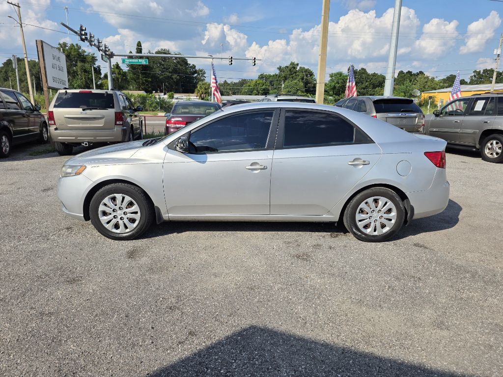 2010 Kia Forte Image 8