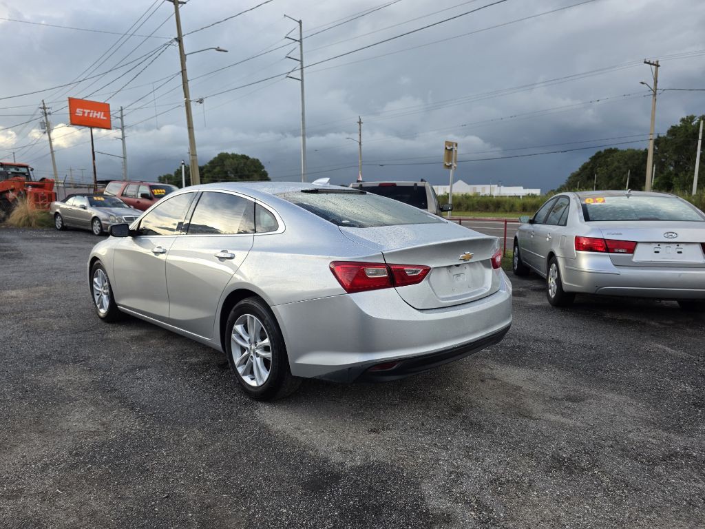 2018 Chevrolet Malibu Image 8