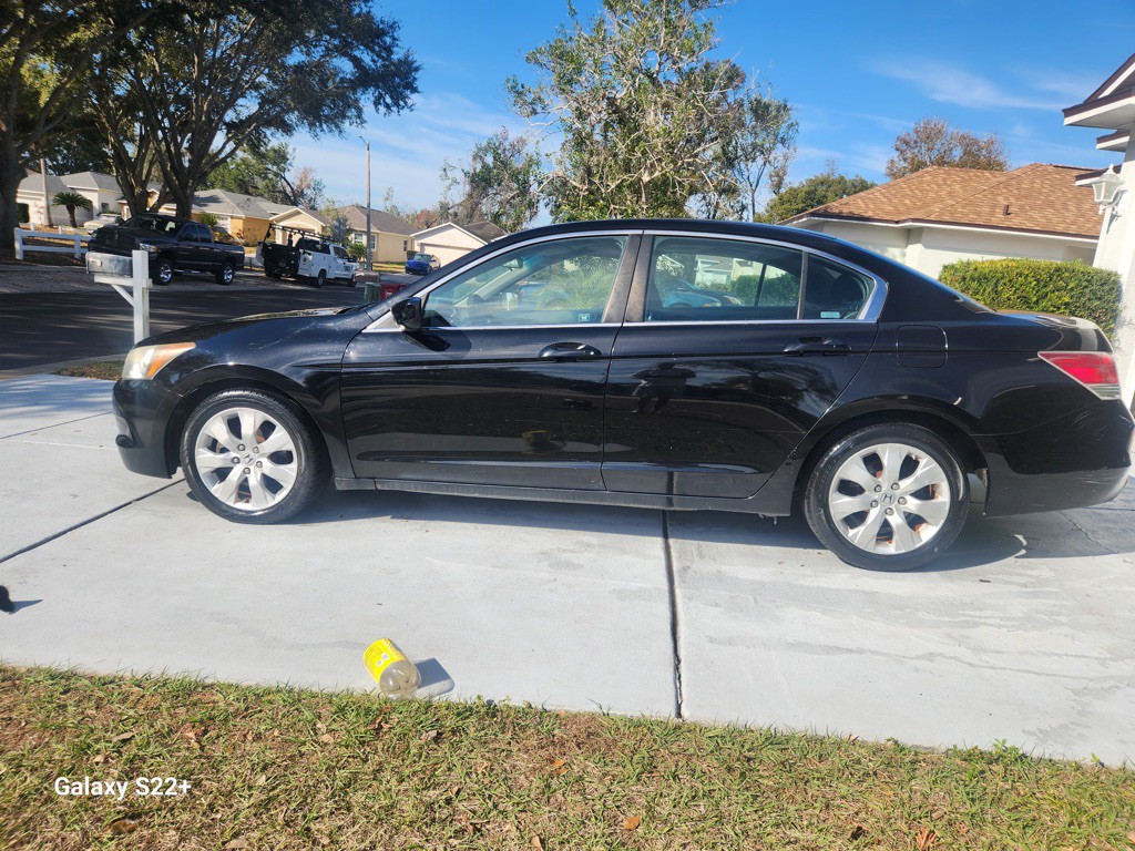 2010 Honda Accord Image 4