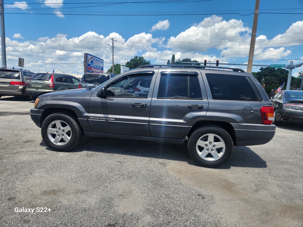 2003 Jeep Grand Cherokee Image 9
