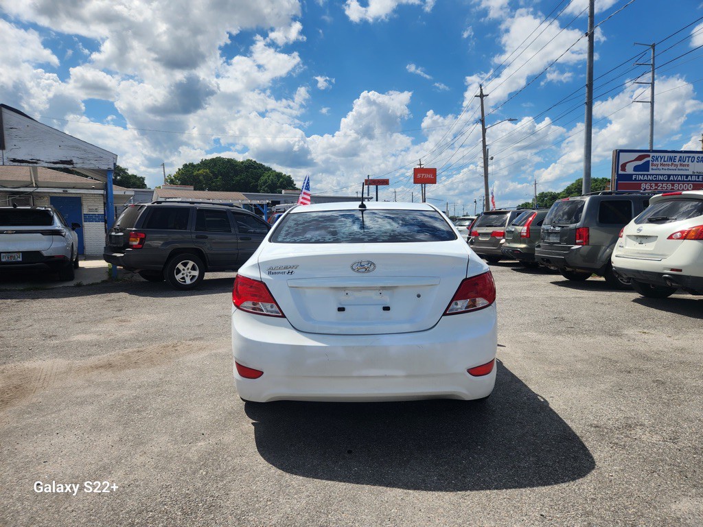 2017 Hyundai Accent Image 7