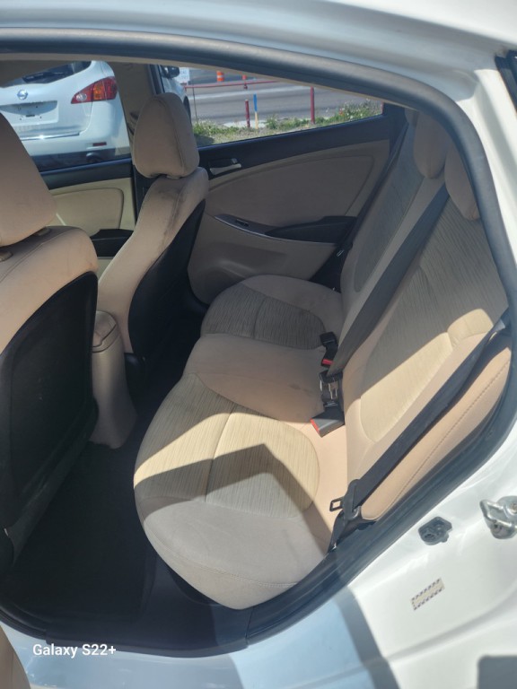 2017 Hyundai Accent Image 10