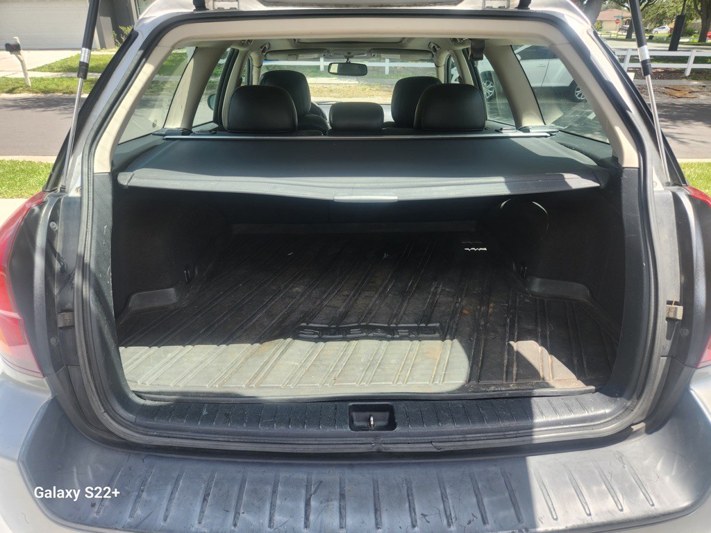 2007 Subaru Outback Image 9