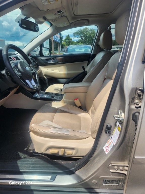 2016 Subaru Outback Image 9