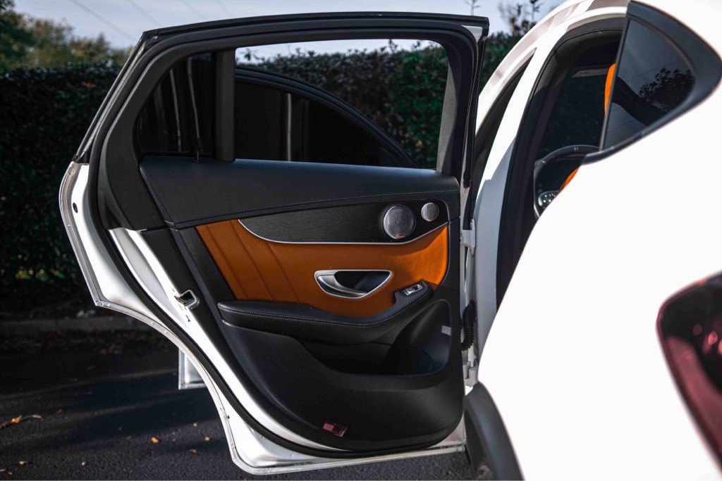 2021 Mercedes-Benz GLC-Class Image 20