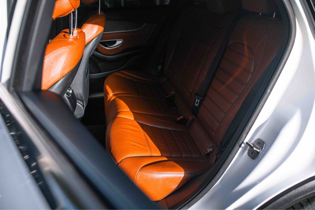 2021 Mercedes-Benz GLC-Class Image 21