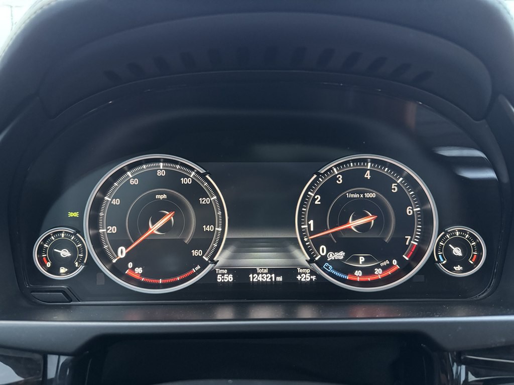 2016 BMW X6 Image 19