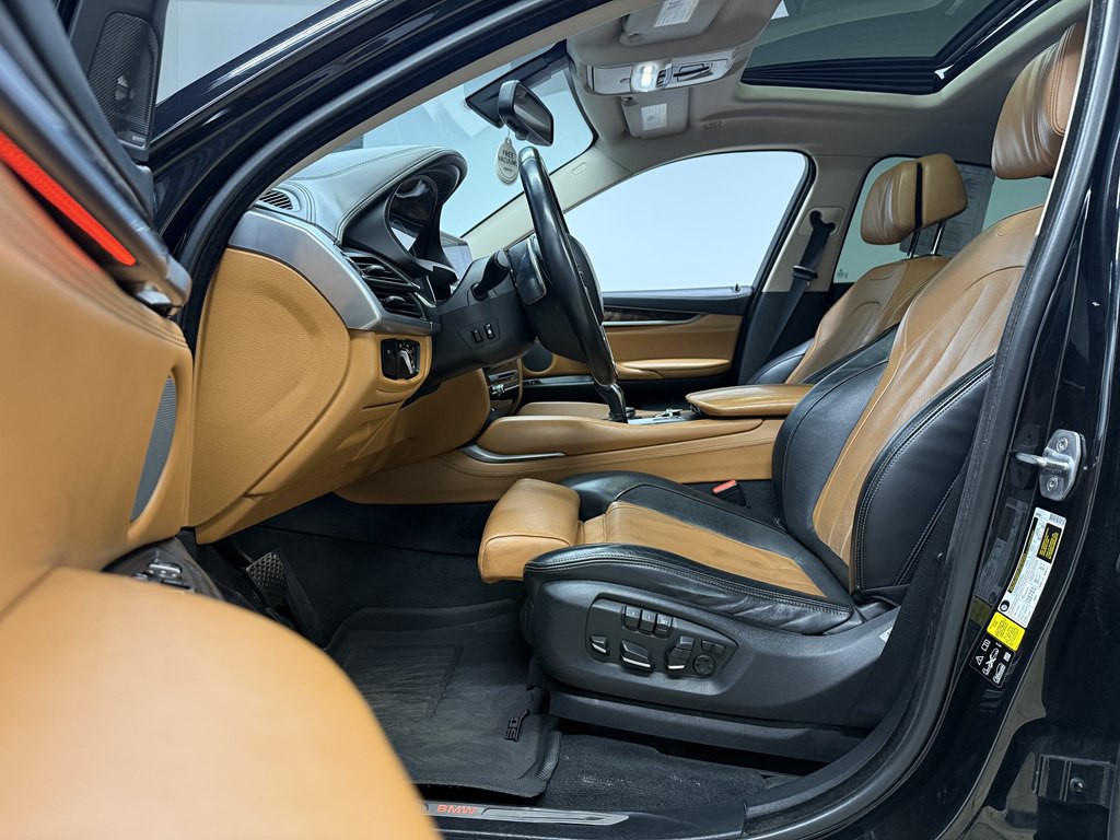 2016 BMW X6 Image 8