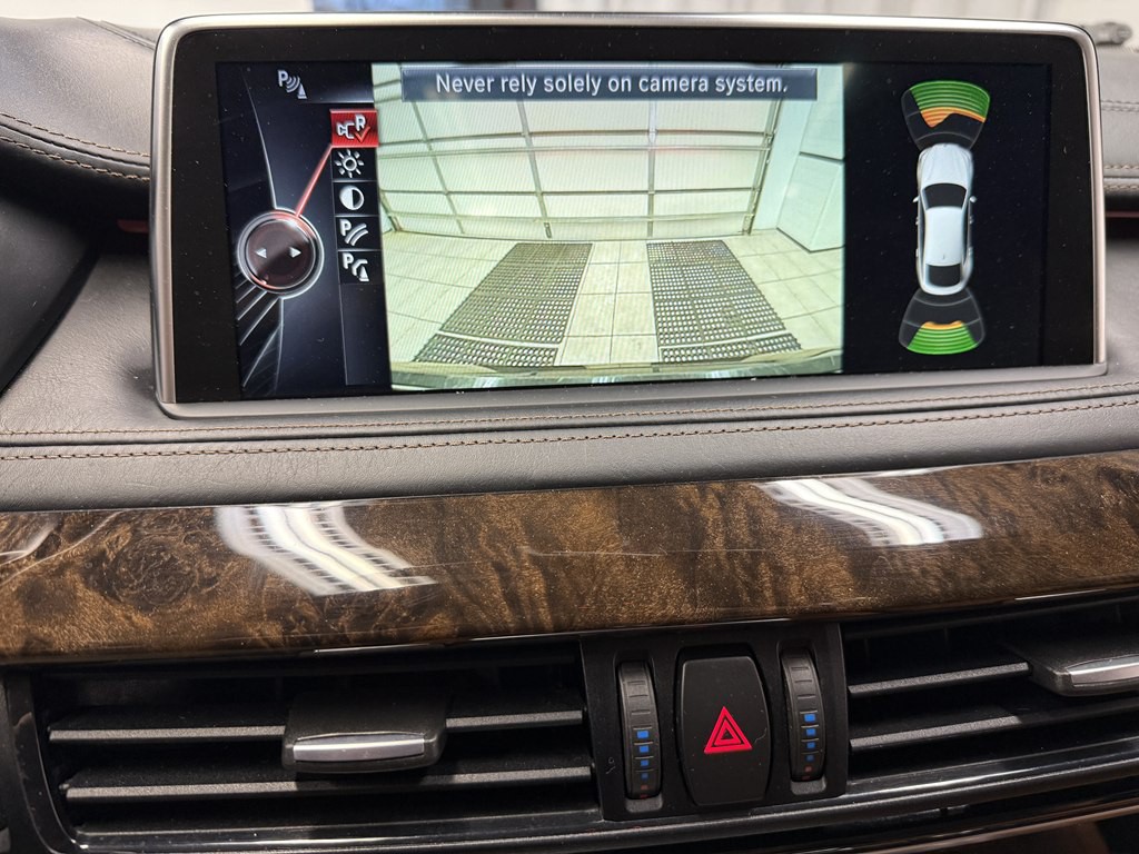 2016 BMW X6 Image 22