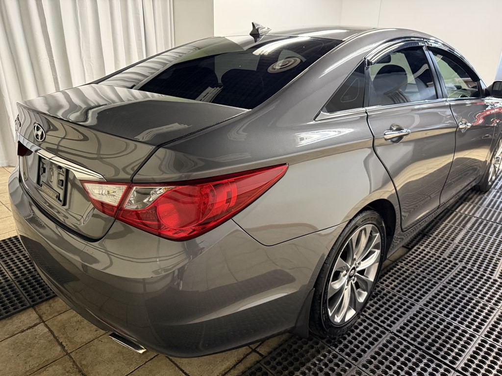 2013 Hyundai Sonata Image 6