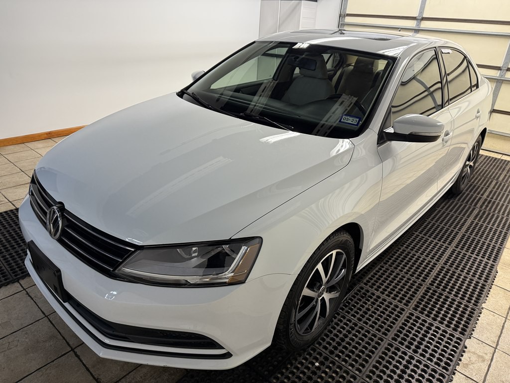 2017 Volkswagen Jetta Image 3