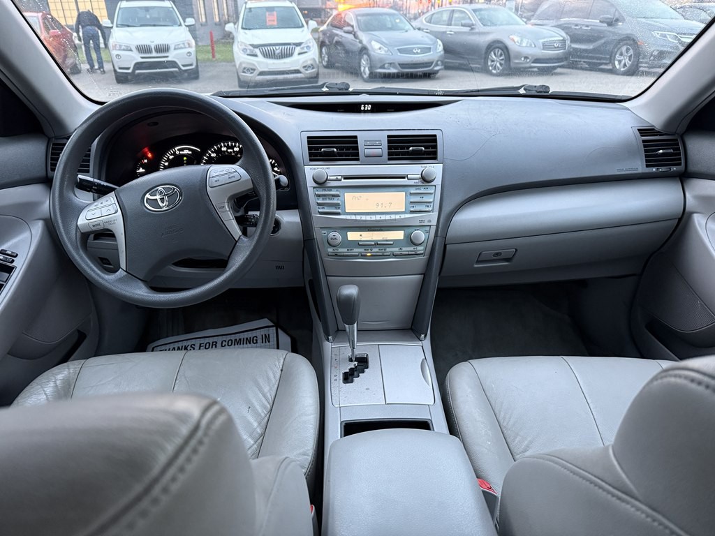 2009 Toyota Camry Image 11