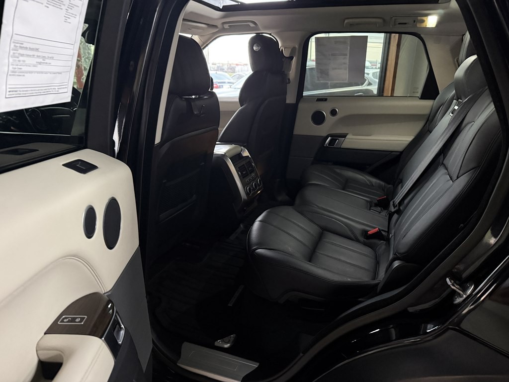 2016 Land Rover Range Rover Sport Image 7