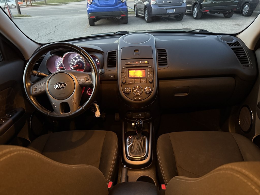 2013 Kia Soul Image 28