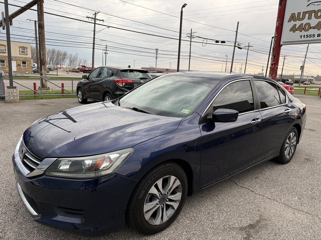 2013 Honda Accord Image 3