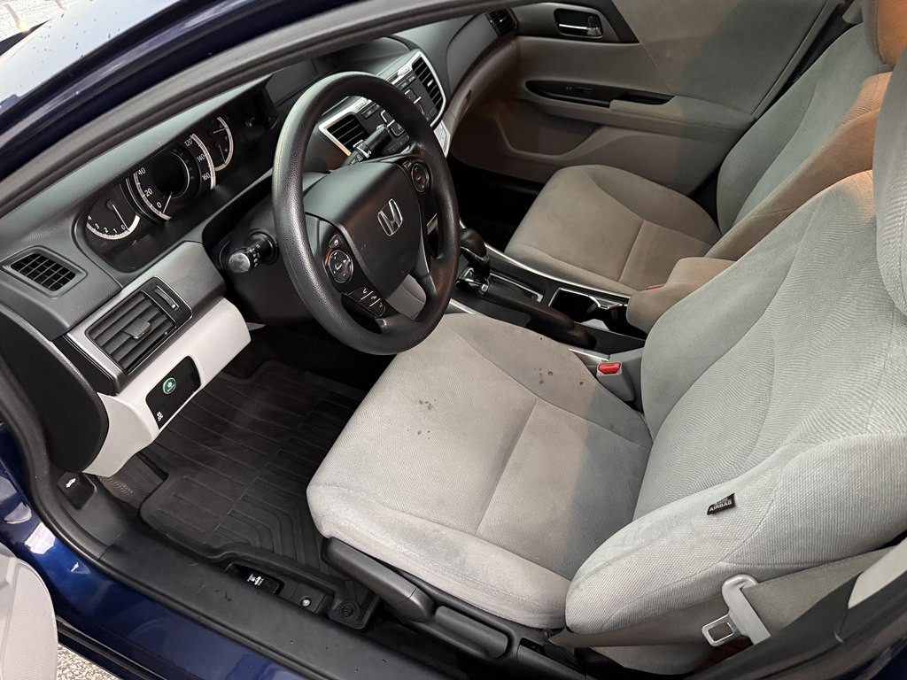 2013 Honda Accord Image 8