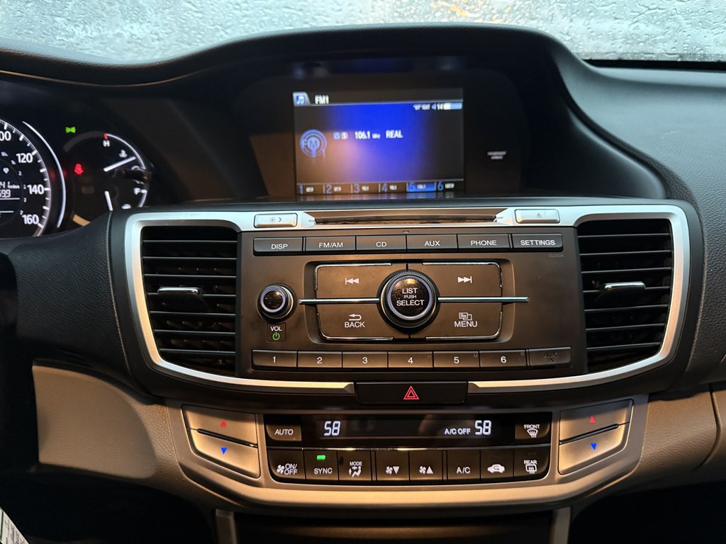 2013 Honda Accord Image 18