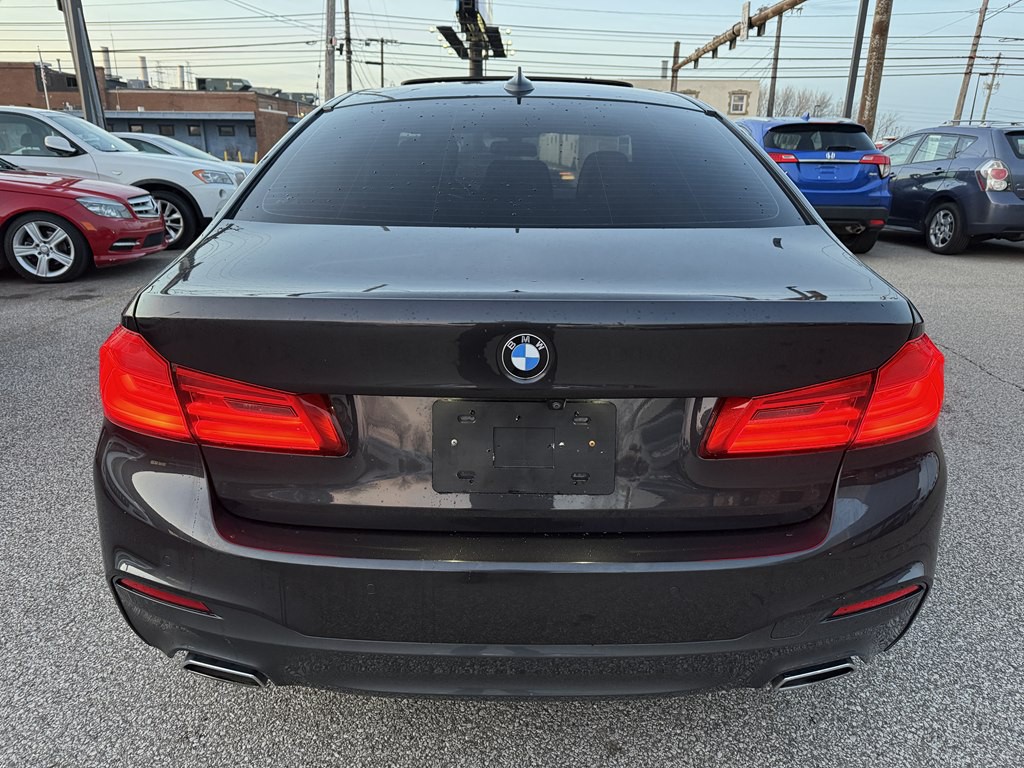 2020 BMW 5 Series Image 6