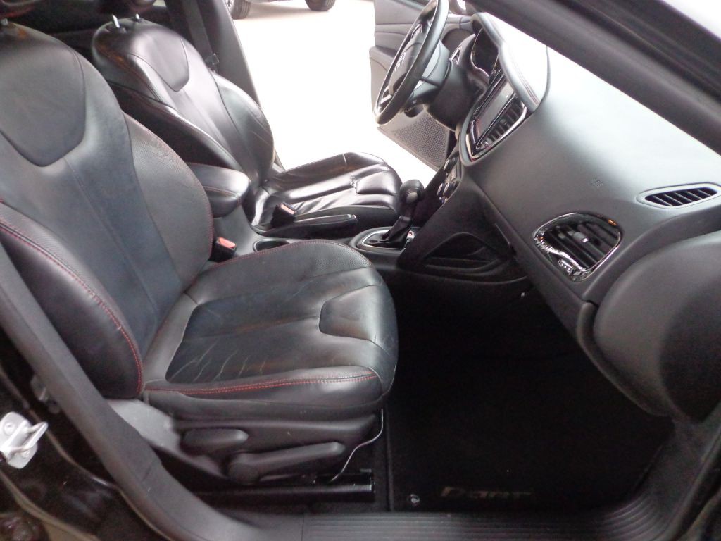 2014 Dodge Dart Image 16