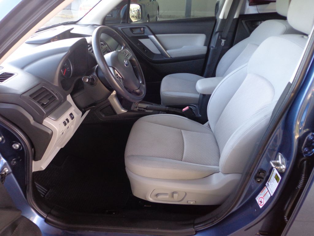 2014 Subaru Forester Image 13