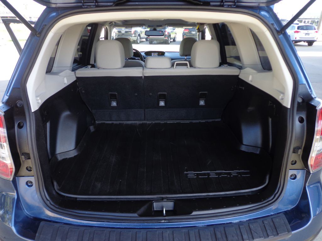 2014 Subaru Forester Image 20